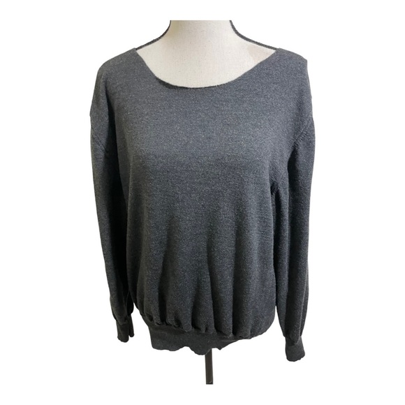 Pure wool womens raw neck grey sweater 100%wool. Long sleeve fits medium… - Picture 2 of 10